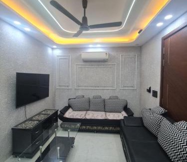 Dariyaganj Apartment | Fiaa-ONYX 3BHK
