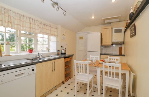 Cannards Grave Cottage | Field Cottage
