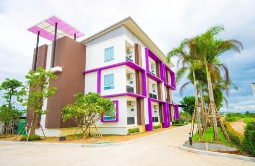 Kamphaeng Phet Hotel | FIG Boutique Hotel