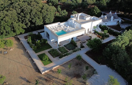 Cozzana Villa | Finamore - Panoramic villa with sea view, pool, forest, 4-5 bedrooms, Monopoli