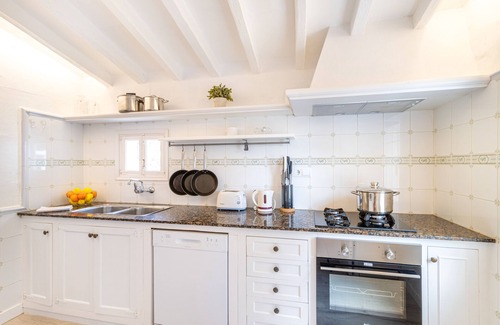 Mahon Villa | Finca Eleonora - quiet, big garden and pool, Free WiFi and AC, Sonos