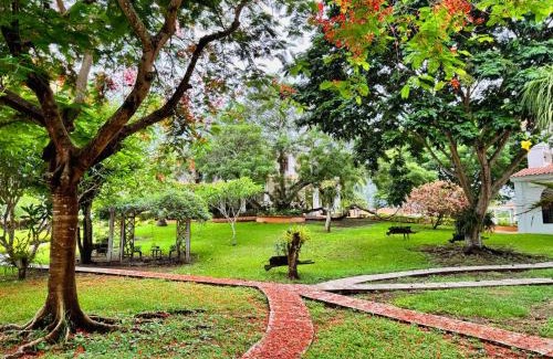 San Rafael Hotel | Finca Garullo Hotel Boutique