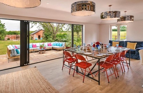 Halfway House House | Finest Retreats - Fox and Hare
