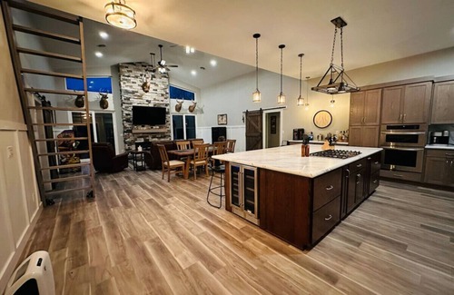 Prattsburgh House | Finger Lakes Retreat
