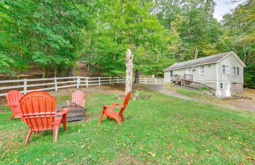 Dingmans Ferry House | Fire Pit and Grill Remote Escape in Dingmans Ferry!