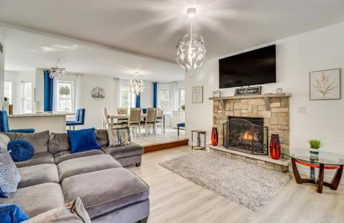 Tobyhanna House | Fire Pit and Hot Tub Peaceful Poconos Farms Getaway