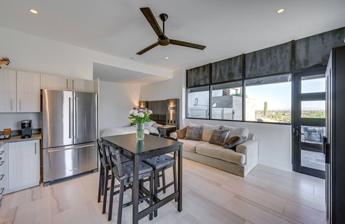 San Tan Valley Apartment | Fire Pit & Views at Peaceful Queen Creek Studio