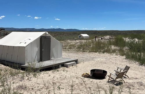 Juab County RV Rental | Firepit-Shade-Chairs-Dark Skies