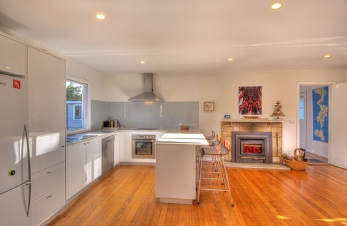 Coles Bay House | Fish at Freycinet
