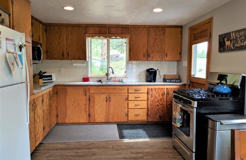 Sedalia Cabin | Fisherman's & Outdoorsman's Paradise!