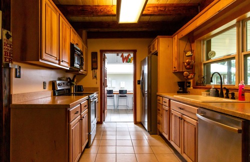 Welaka House | Fishing Lodge Retreat