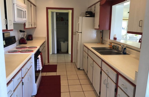 Sebastian House | Fishing, river view, pet friendly and 90 minutes from Disney and Orlando parks.