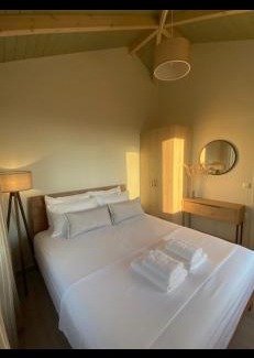 Preveza House | Fiskouri Anthem