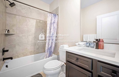 Linganore-Bartonsville House | Fitness Equipment｜2 Study Rooms｜Fenced Backyard｜Walkout Basement #42357