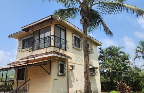 Kune N.m. House | Five Bungalow - 3 Bedroom Villa