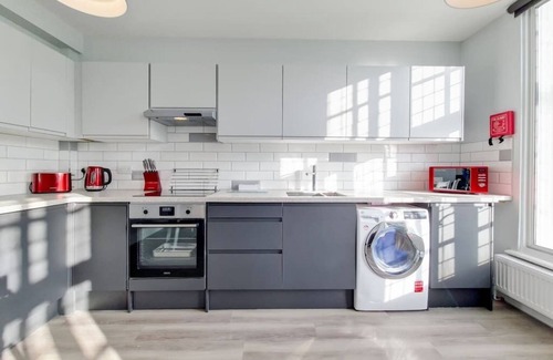 North Richmond Apartment | Flat 5 Brewers Lane - 1 bedroom apartment