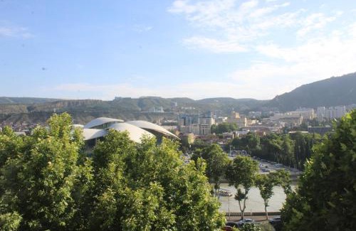 Tbilisi Apartment | Flat in the Centre of Tbilisi