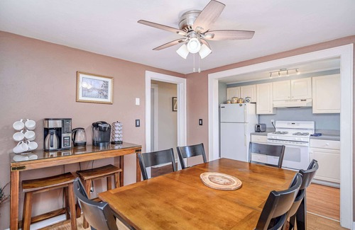 Greenwich Apartment | Flex Comfort Apts of Greenwich #3