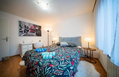 Zagreb Apartment | Flex SelfCheckIns 174 - Zagreb - 2 Bedrooms - Parking