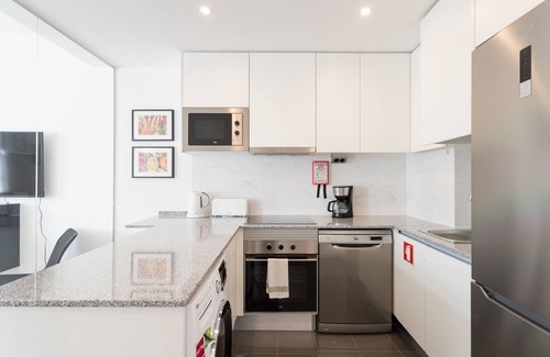 Sao Jorge de Arroios Apartment | FLH Marquês Charming Flat I
