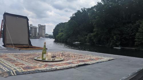 Friedrichshain Boat Rental | Floating Home