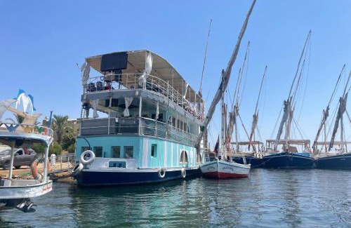 Luxor Boat Rental | Floating Hotel- Happy Nile Boat
