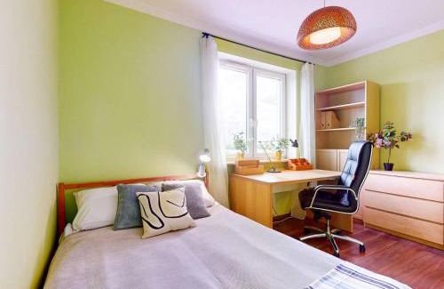 Ursynow Apartment | Flora Apartment 2 Bedrooms & Parking