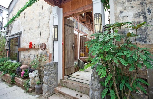 Tunxi House | Floral Lux Hotel · Meet Manor Eight Mount Huangshan