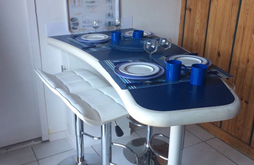 Mimizan-Plage Apartment | FLORENT:150m from the beach 200m from the forest700 from the town center.WIFI point
