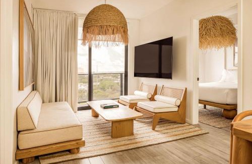 Riverwalk Fort Lauderdale Apartment | Flow Fort Lauderdale Hotel