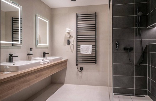 Inarcs Hotel | Flow Hotel & Conference
