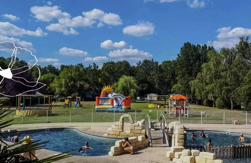 Luynes House | Flower Camping Les Granges * - Mobil-Home Loggia Comfort 32 m2 (2 bedrooms) + covered terrace 5 people