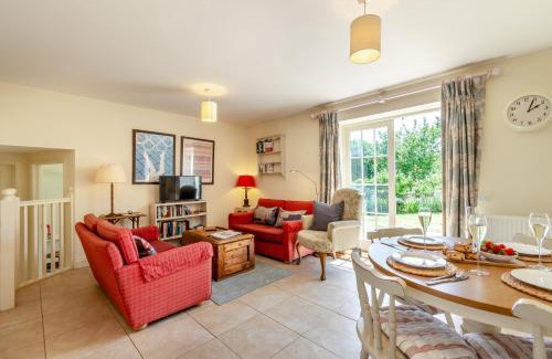 East Dean and Friston House | Folly Cottage