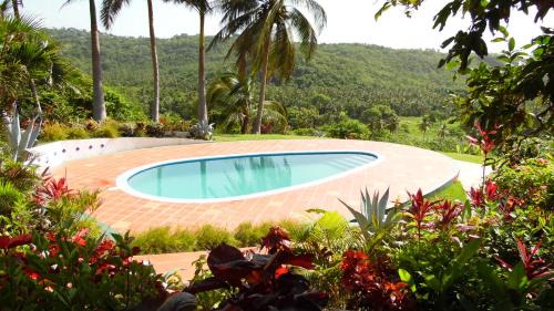Fond Bay Hotel | Fond Bay Suites Hotel - Breathtaking Ocean Views