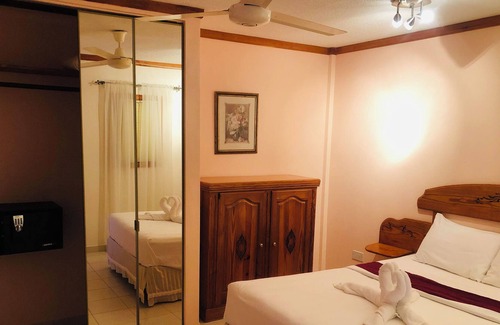 Fond Bay Apartment | Fond Bay Suites Hotel