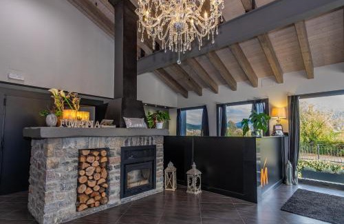 Bellver de Cerdanya House | Fonda Matía