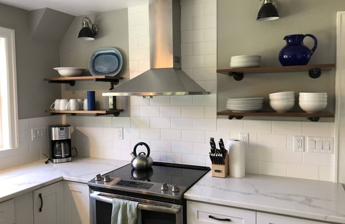 Dayton House | For 2 - Perfect, Cozy Wine Country Escape