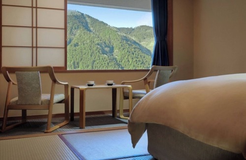 Nakayamadaira Onsen Hotel | For 3 people Room of your choice | Breakfast inc/Osaki Miyagi