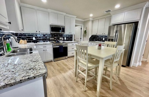 Lubbock House | Fordham Townhomes 6 - 2BR 2BA - Close to Tech/Medical