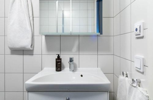 Flemingsberg Hotel | Forenom Hotel Flemingsberg - 10min from Älvsjö