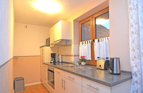 Brachthausen Apartment | Forest Hideaway for 2 guesst