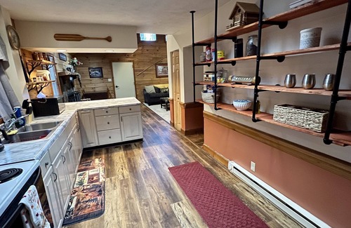 Traphill Cabin | Forest Cabin Moments from Stone Mountain