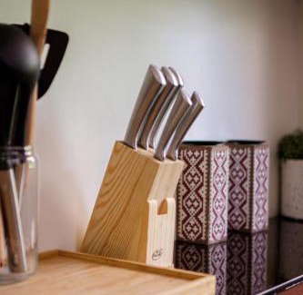 Tagaytay Ski Chalet | Forest Cabins at Woodsborough