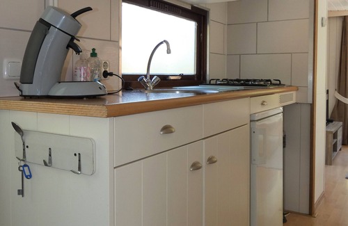 Marum Ski Chalet | Forest cottage for rent against forest