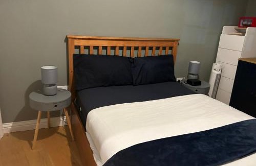 Forest Hill Apartment | Forest Hill 1-Bed 2 mins Station