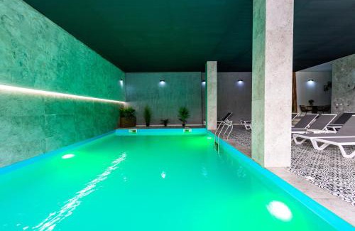 Polyanytsya Hotel | Forest Home