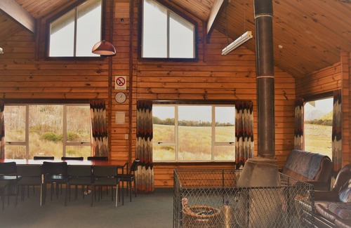 Craigieburn Forest Park House | Forest Lodge. Off-grid lodge nestled in native beech forest 800m above sea level