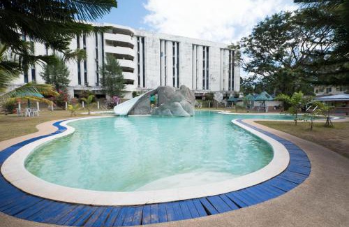 Morong Apartment | FOREST Nest with Self-Service Breakfast - Birds, Monkeys, Pet Friendly with a Fee