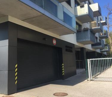 Karlova Ves Apartment | Forest Park by Zoom Apartments
