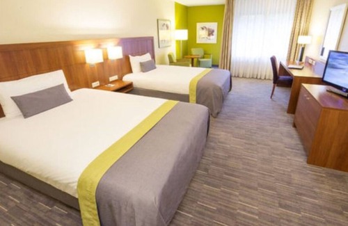 Wolfheze Hotel | Forest-Side Room – Nestled Among Trees with Easy Access to Trails & Wellness